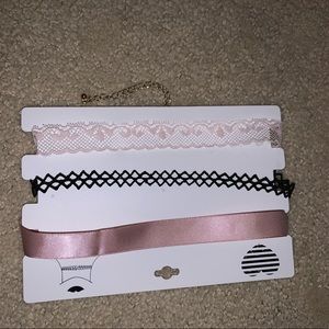 3 set of necklace chokers!!
